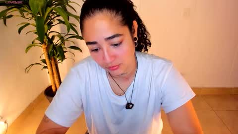 Snapshot of _kat_1 chatting on February 2026 09:10:02 AM online show from February 2026 09:10:02 AM