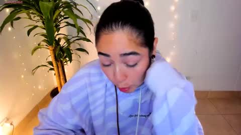 Snapshot of _kat_1 chatting on February 2026 09:10:02 AM online show from February 2026 09:10:02 AM