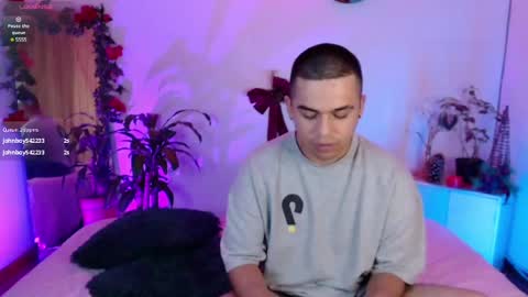 Snapshot of _kathy_and_myke chatting on December 2024 08:22:02 AM Kathy and Myke online show from December 2024 08:22:02 AM