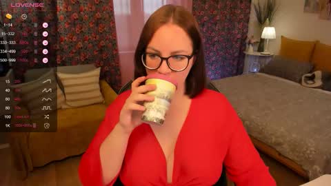 Snapshot of _katrin_ chatting on September 2025 05:42:02 AM Kate online show from September 2025 05:42:02 AM