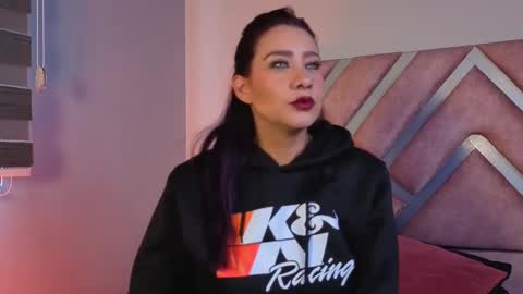 kelly online show from November 2025 01:11:02 PM