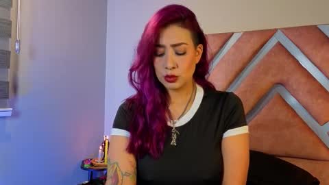 kelly online show from November 2025 01:32:02 PM