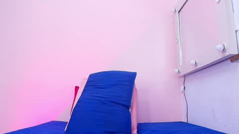 Snapshot of _kendall_07 chatting on September 2025 11:59:01 AM Kendall online show from September 2025 11:59:01 AM