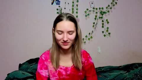 _kikiclark_ online show from December 2025 08:59:01 PM