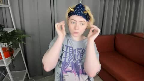 Snapshot of _killy_ chatting on September 2025 10:43:02 PM Li online show from September 2025 10:43:02 PM