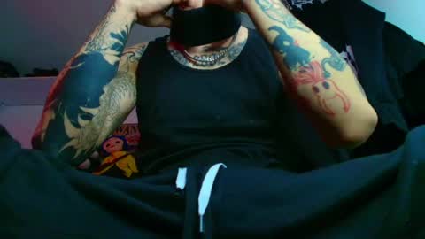 Snapshot of _kingshadows_ chatting on June 2026 06:58:02 PM SHADOW online show from June 2026 06:58:02 PM
