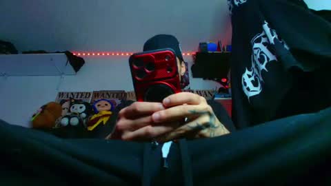Snapshot of _kingshadows_ chatting on June 2026 07:25:01 PM SHADOW online show from June 2026 07:25:01 PM