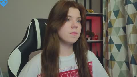 Snapshot of _kirieshka chatting on January 2025 06:00:01 PM Molly Emily online show from January 2025 06:00:01 PM