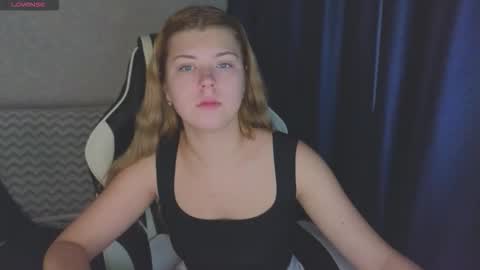 Snapshot of _kirieshka chatting on September 2025 02:29:02 PM Molly Emily online show from September 2025 02:29:02 PM