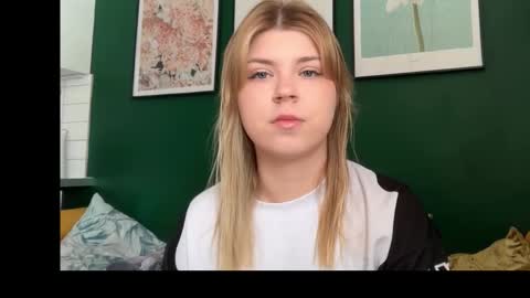 Molly   Emily online show from March 2026 10:37:02 AM