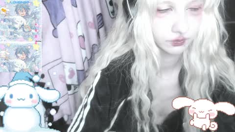  kuro  online show from January 2025 07:14:02 PM