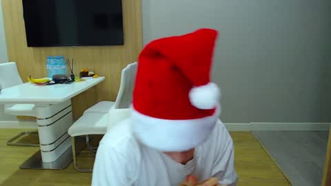 Kurt online show from December 2024 06:30:02 PM