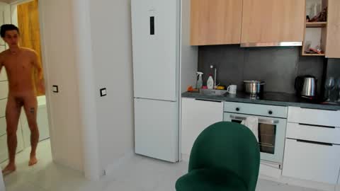 Kurt online show from September 2025 04:35:01 AM