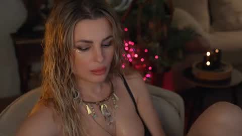 Snapshot of _lady__m_ chatting on July 2026 07:50:01 PM _lady__m_ online show from July 2026 07:50:01 PM