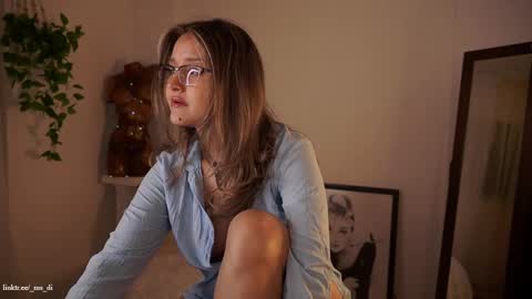 Not on OF Some stuff for sale  online show from October 2025 03:42:01 AM