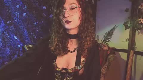 Snapshot of _lady_luna_ chatting on February 2025 12:17:02 AM Lady Luna online show from February 2025 12:17:02 AM