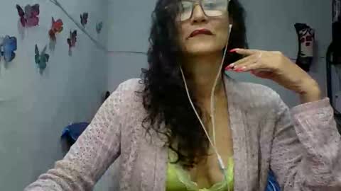 SANDRA online show from September 2025 03:28:01 AM