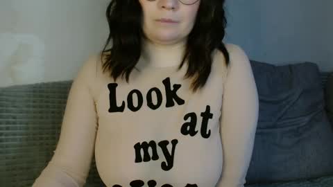 _lalilu_ online show from January 2025 06:03:02 AM