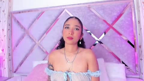 Snapshot of _lanna_jhonson_ chatting on February 2025 12:25:02 PM Lanna online show from February 2025 12:25:02 PM