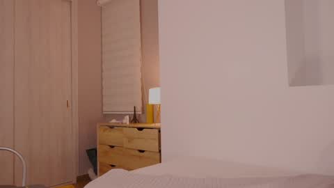 Snapshot of _lasuescun chatting on December 2024 01:36:01 AM Alejandra suescun online show from December 2024 01:36:01 AM