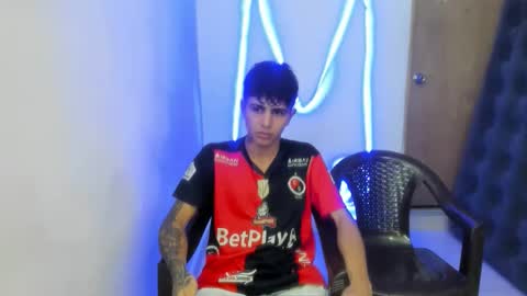 _latinhot_420 online show from April 2026 08:06:02 PM