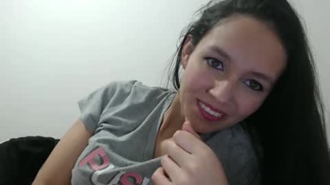 Snapshot of _laureneyes chatting on December 2024 04:01:02 AM Lauren 3 online show from December 2024 04:01:02 AM