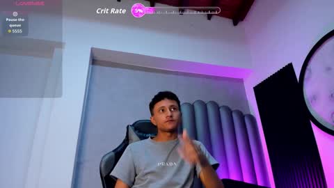 Snapshot of _leohot_ chatting on November 2025 03:38:02 AM _leohot_ online show from November 2025 03:38:02 AM