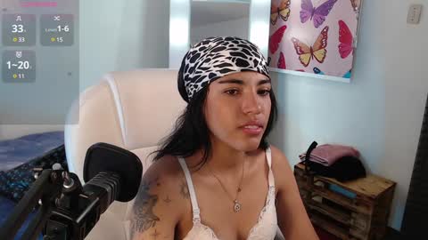 Snapshot of _lili_rose chatting on January 2025 08:53:02 PM Lili online show from January 2025 08:53:02 PM