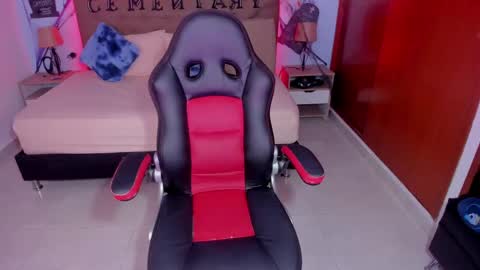 Snapshot of _lilly_miller chatting on November 2025 08:44:01 PM Liily online show from November 2025 08:44:01 PM