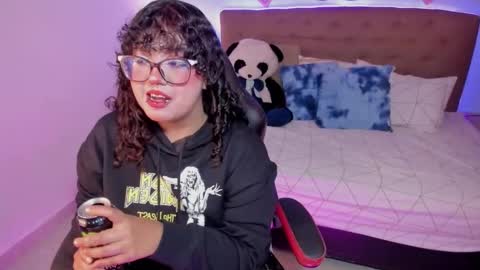 Snapshot of _lilly_miller chatting on November 2025 06:53:02 PM Liily online show from November 2025 06:53:02 PM