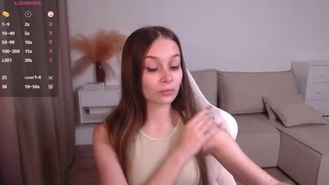 Amelia                        online show from October 2025 09:15:01 PM