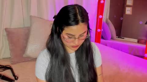 Ivy 3 online show from February 2026 05:18:01 PM