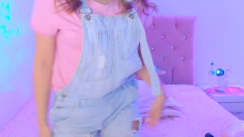 Snapshot of _lloou_ chatting on January 2025 02:54:01 AM Sofia 3 online show from January 2025 02:54:01 AM