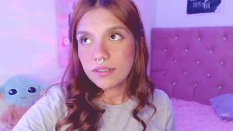 Snapshot of _lloou_ chatting on February 2025 03:53:01 AM Sofia 3 online show from February 2025 03:53:01 AM