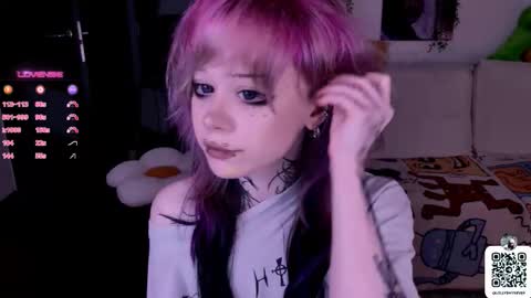 Lolly online show from October 2025 01:00:02 PM