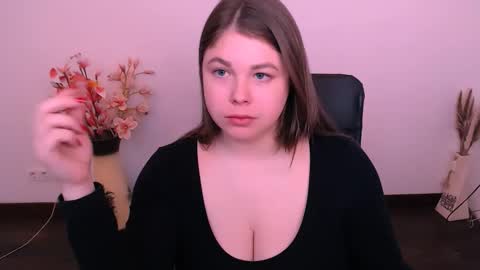 Snapshot of _lovely_mary chatting on October 2025 07:18:01 AM Mary online show from October 2025 07:18:01 AM