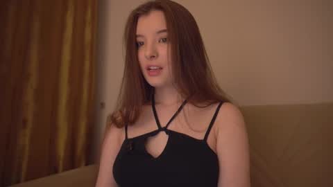 Snapshot of _lovelyen chatting on September 2025 01:05:02 AM Alice online show from September 2025 01:05:02 AM