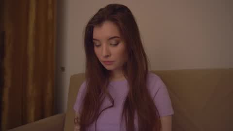 Snapshot of _lovelyen chatting on October 2025 03:07:02 AM Alice online show from October 2025 03:07:02 AM