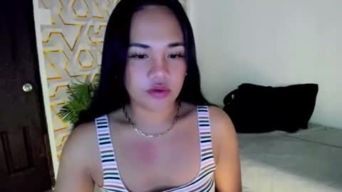 _lovelyyan69_ online show from October 2025 09:51:01 AM