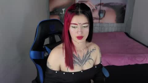 Lucia online show from September 2025 09:06:02 PM