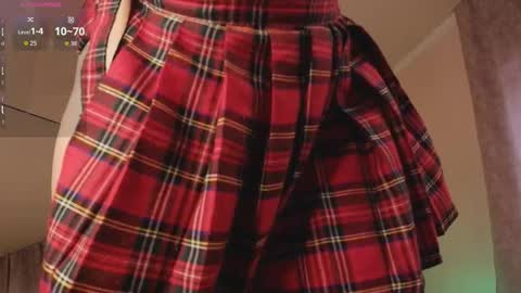 _lucieangel online show from April 2026 01:15:01 PM