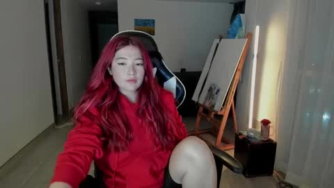_lunaa__ online show from January 2025 12:33:01 AM