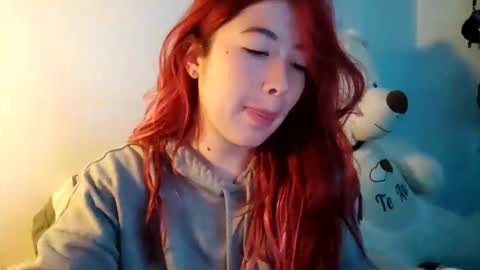 _lunaa__ online show from February 2025 02:17:02 AM
