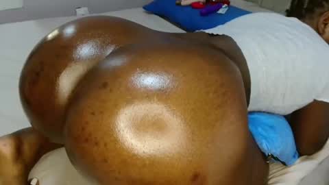 luscious online show from March 2026 04:18:01 AM