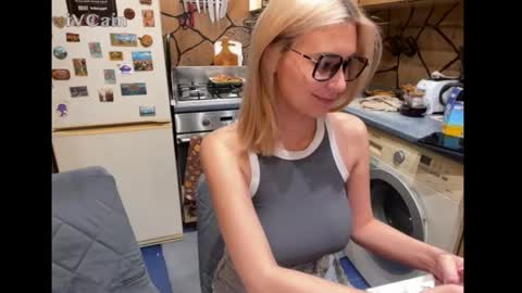 _magic_kis online show from April 2026 12:03:02 AM