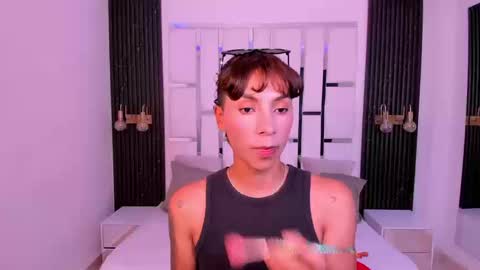 Snapshot of _mar_x chatting on September 2025 04:42:01 PM Sheryl online show from September 2025 04:42:01 PM