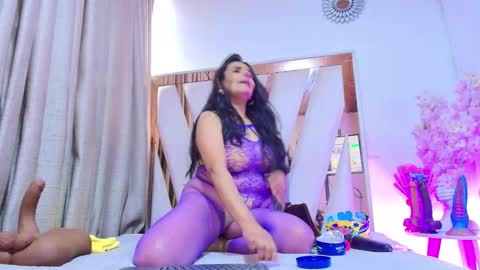 Snapshot of _marcela__ chatting on November 2025 01:49:02 PM _marcela__ online show from November 2025 01:49:02 PM