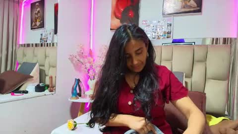 _marcela__ online show from May 2026 11:16:01 AM