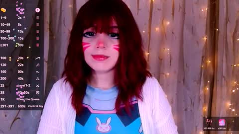 Kira online show from November 2025 08:59:01 AM