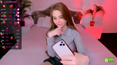 Eva  online show from February 2025 01:14:02 AM